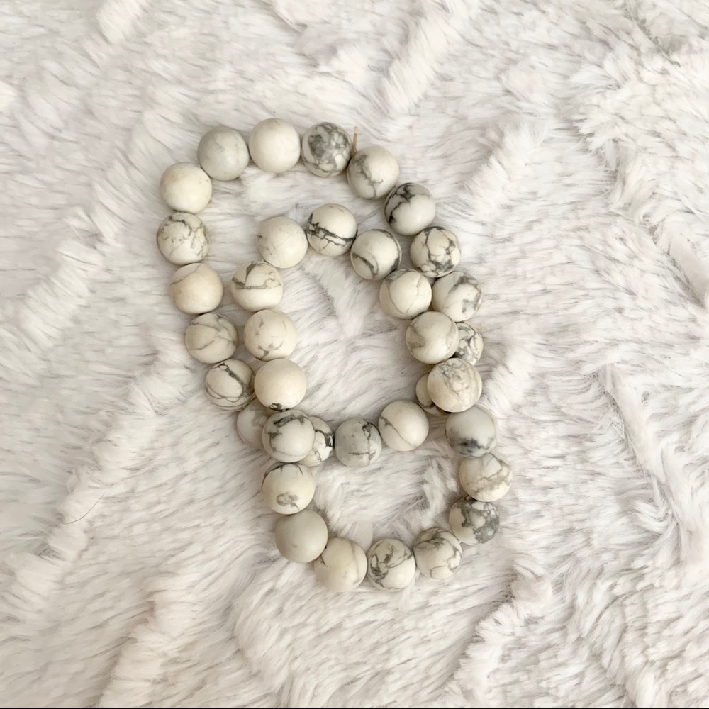 Beaded bracelet